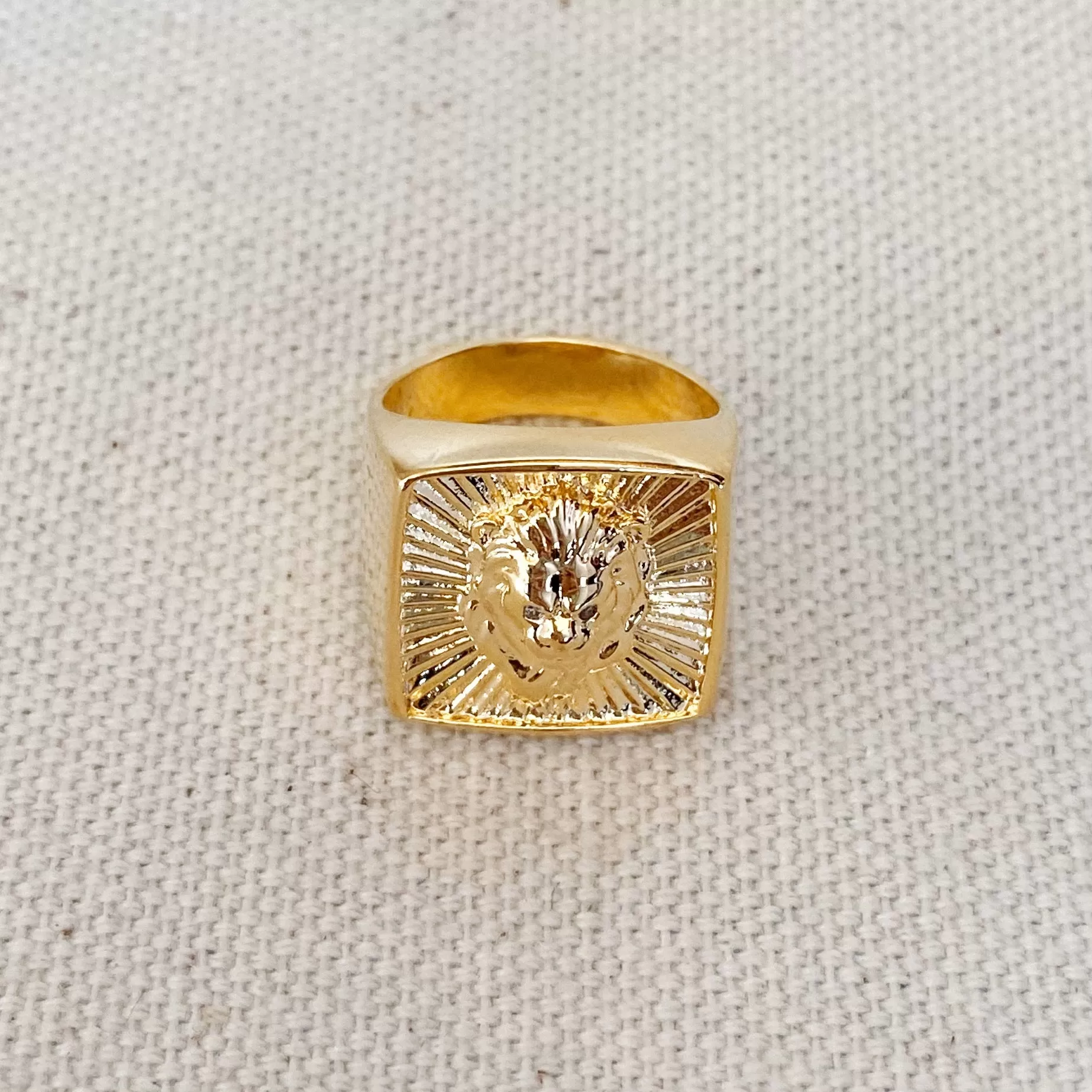 18k Gold Filled Lioness Signet Ring