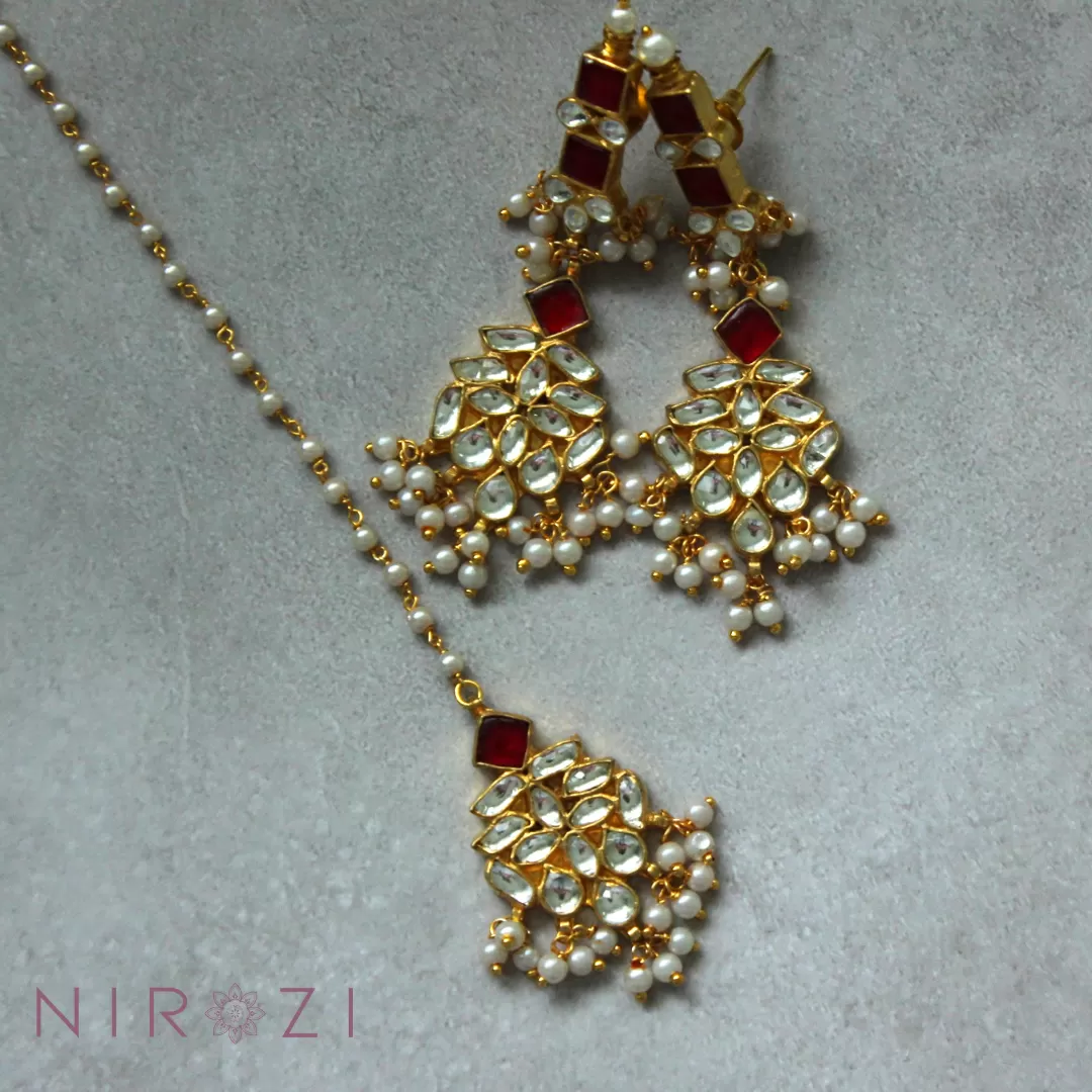 Arohi - Tikli Earrings Set