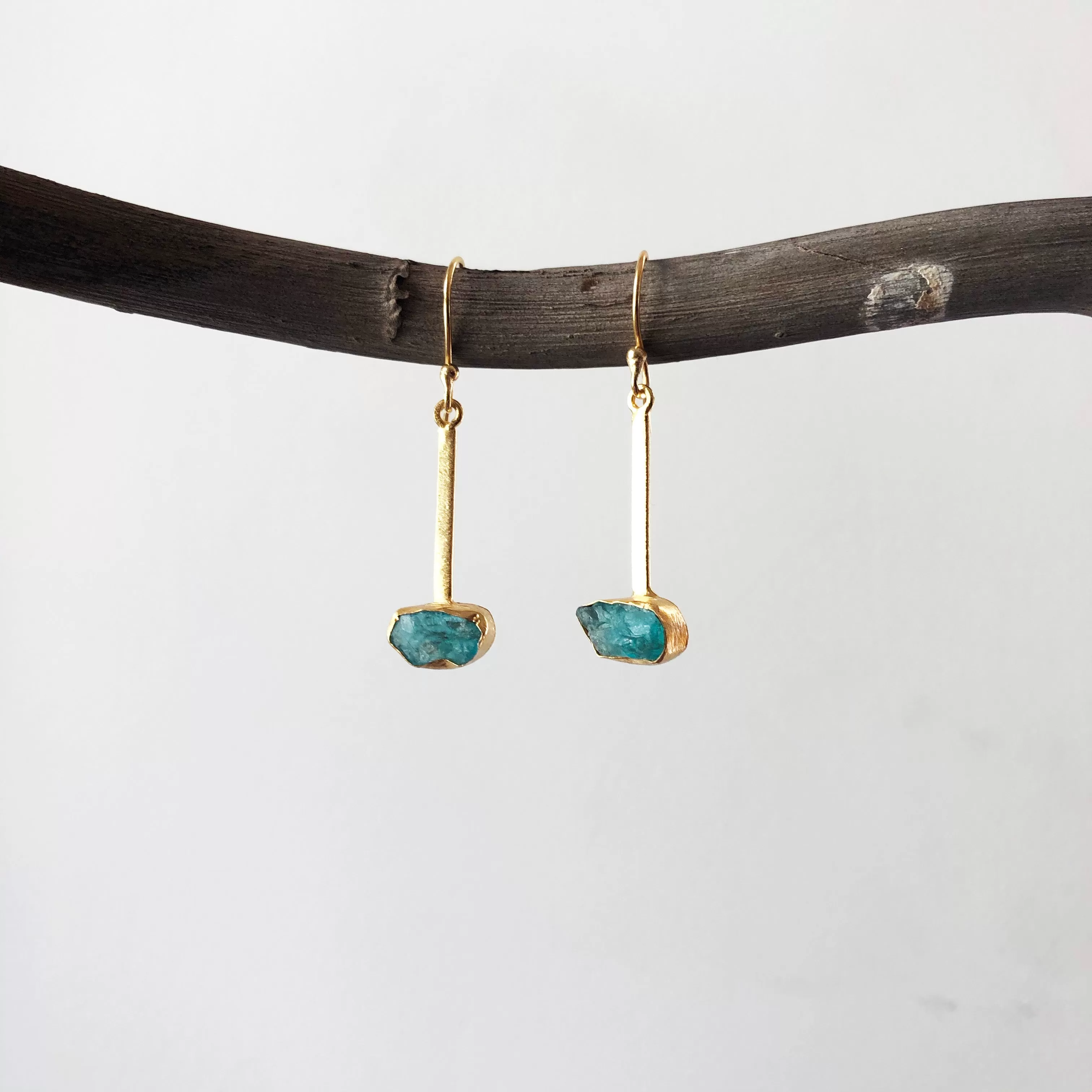 Bar Raw Stone Earrings