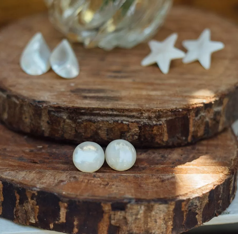 Belle Mother of Pearl Stud Earrings