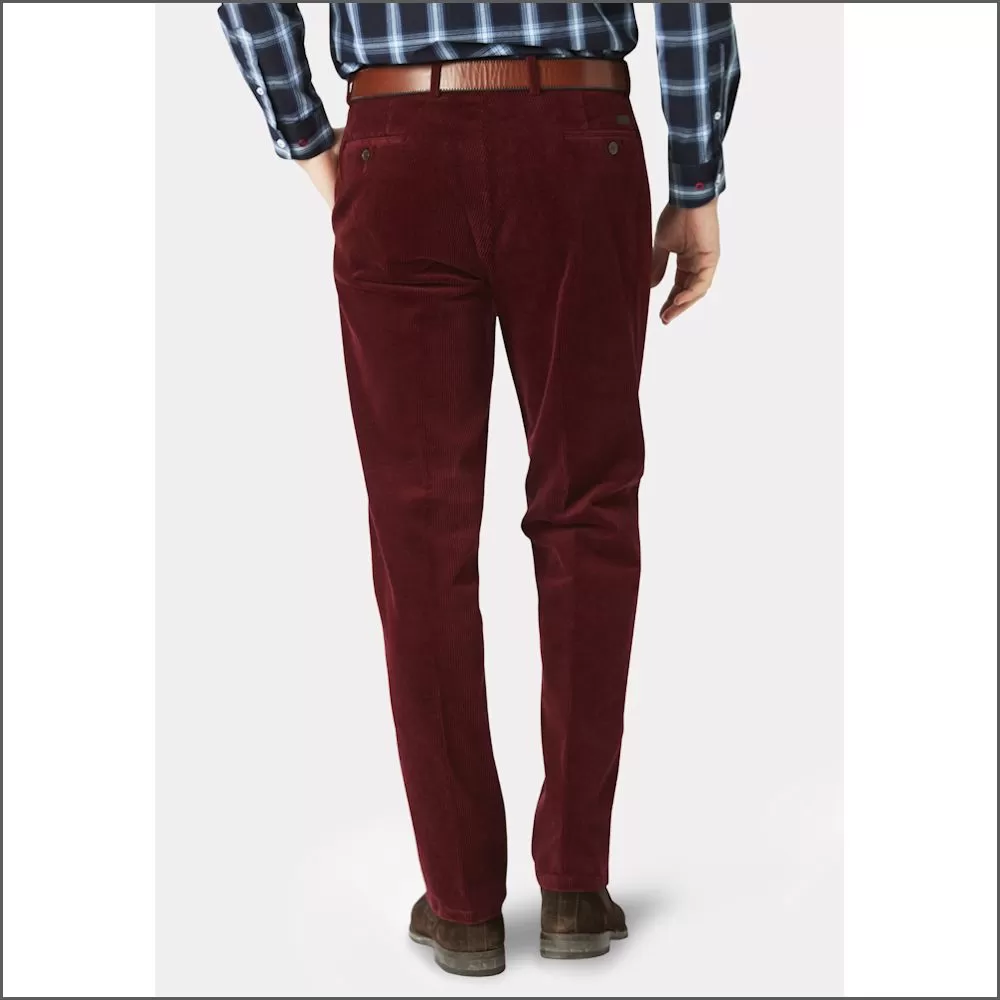 Brook Taverner Ellroy Cherry Cord Trouser<><>