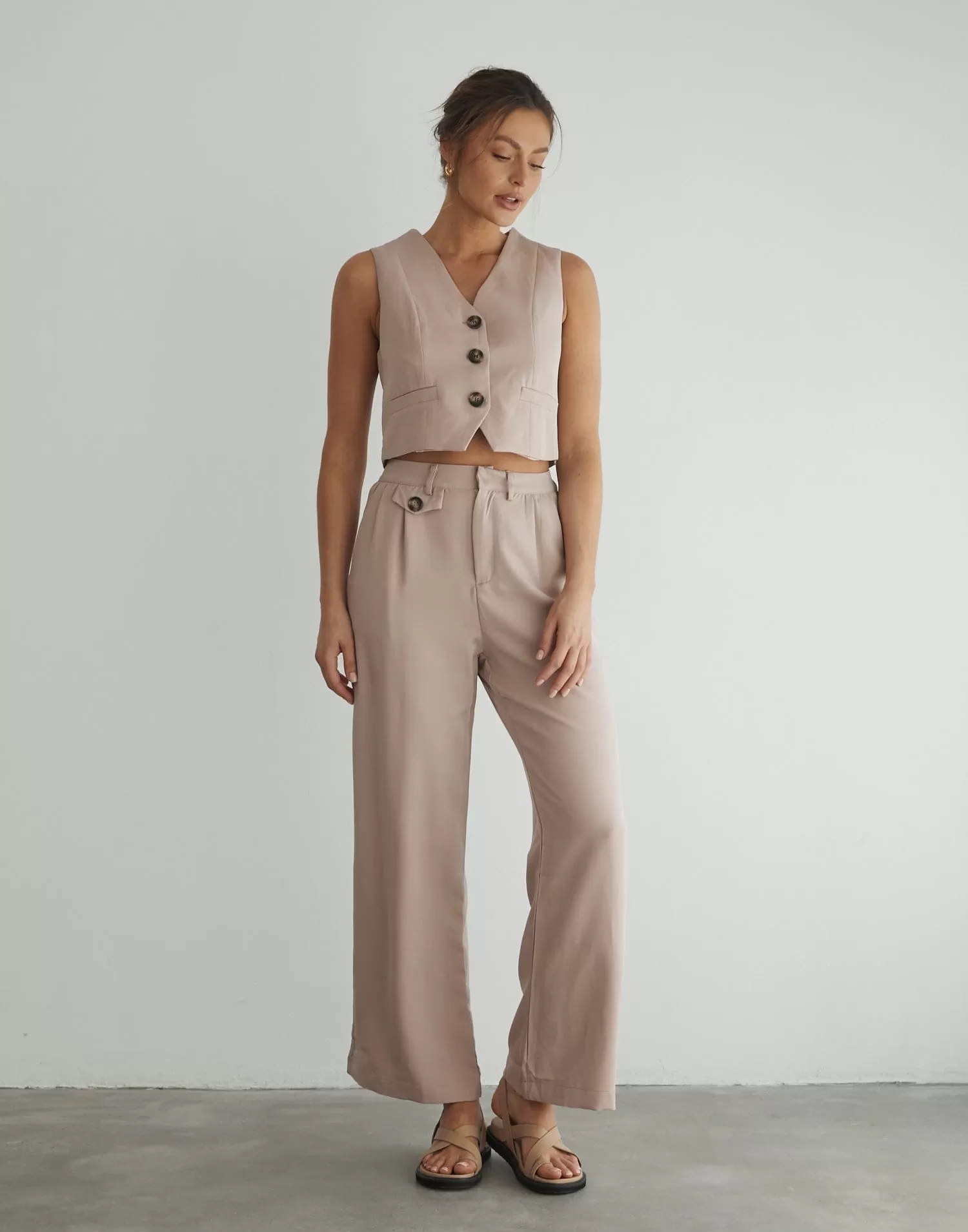 Dahlia Pants (Beige)