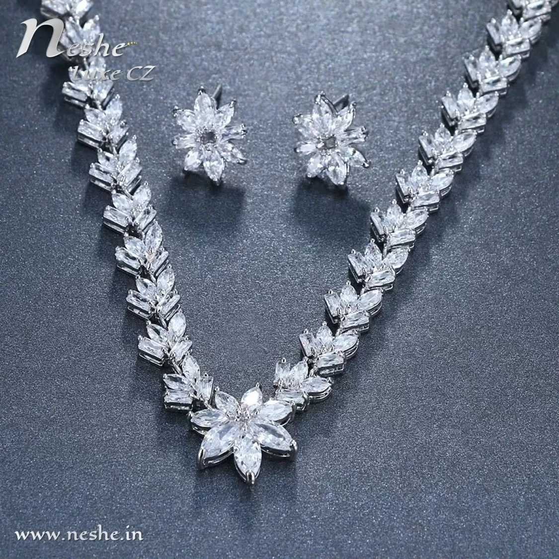 Delicate CZ Flowers Link Necklace Jewelry Set