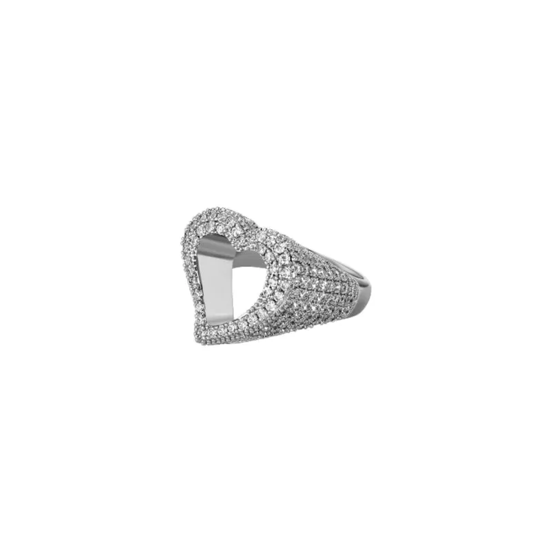 Hip Hop Cutout Heart Zircon Ring