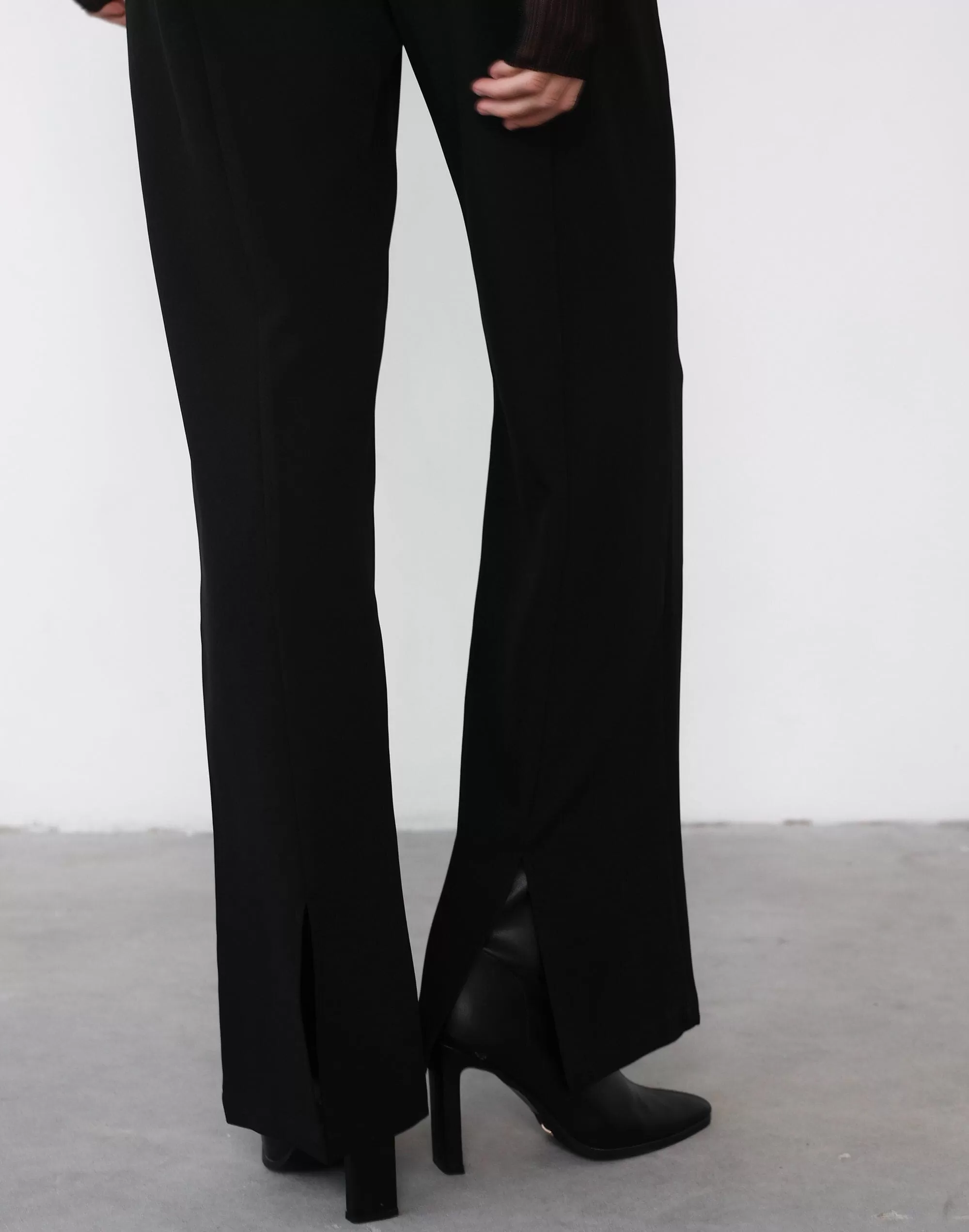 Kai Pants (Black)