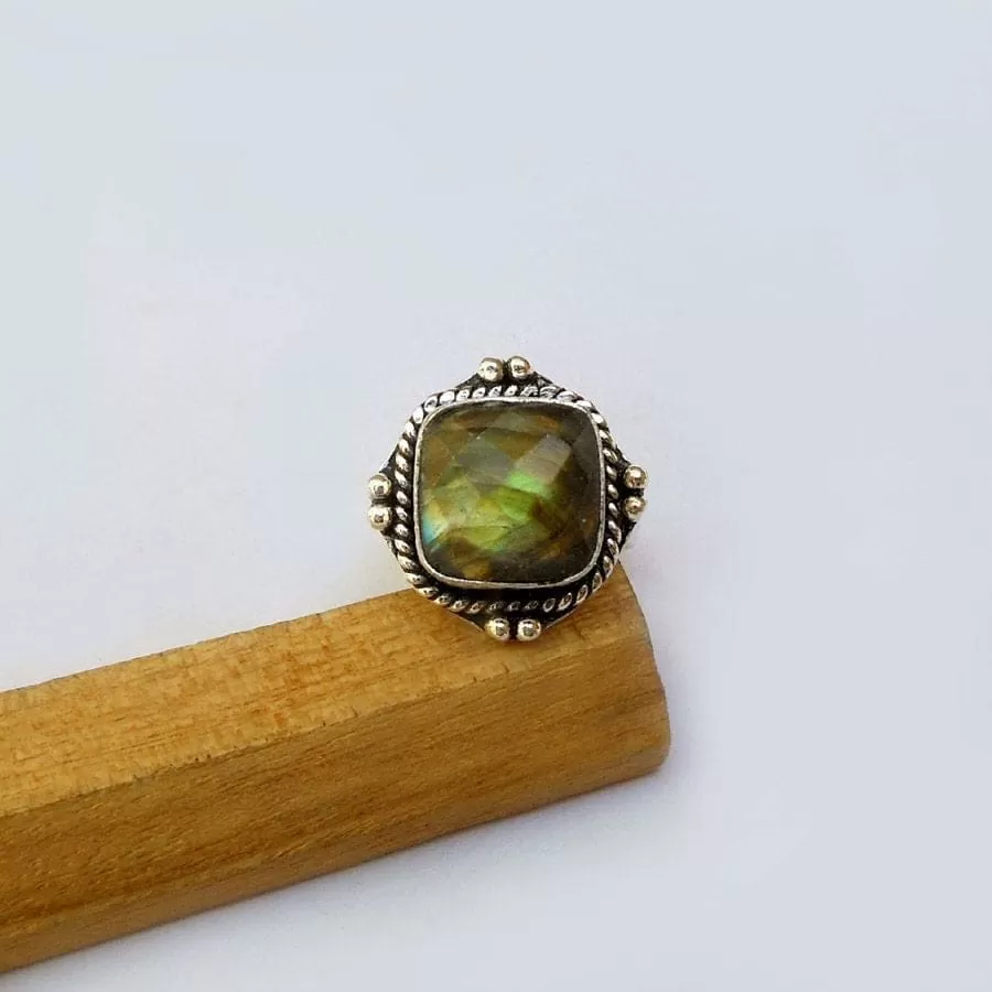 Natural Labradorite Ring 925 Sterliing Silver Ring Faceted Gemstone Ring Cushion Ring Handmade Jewelry