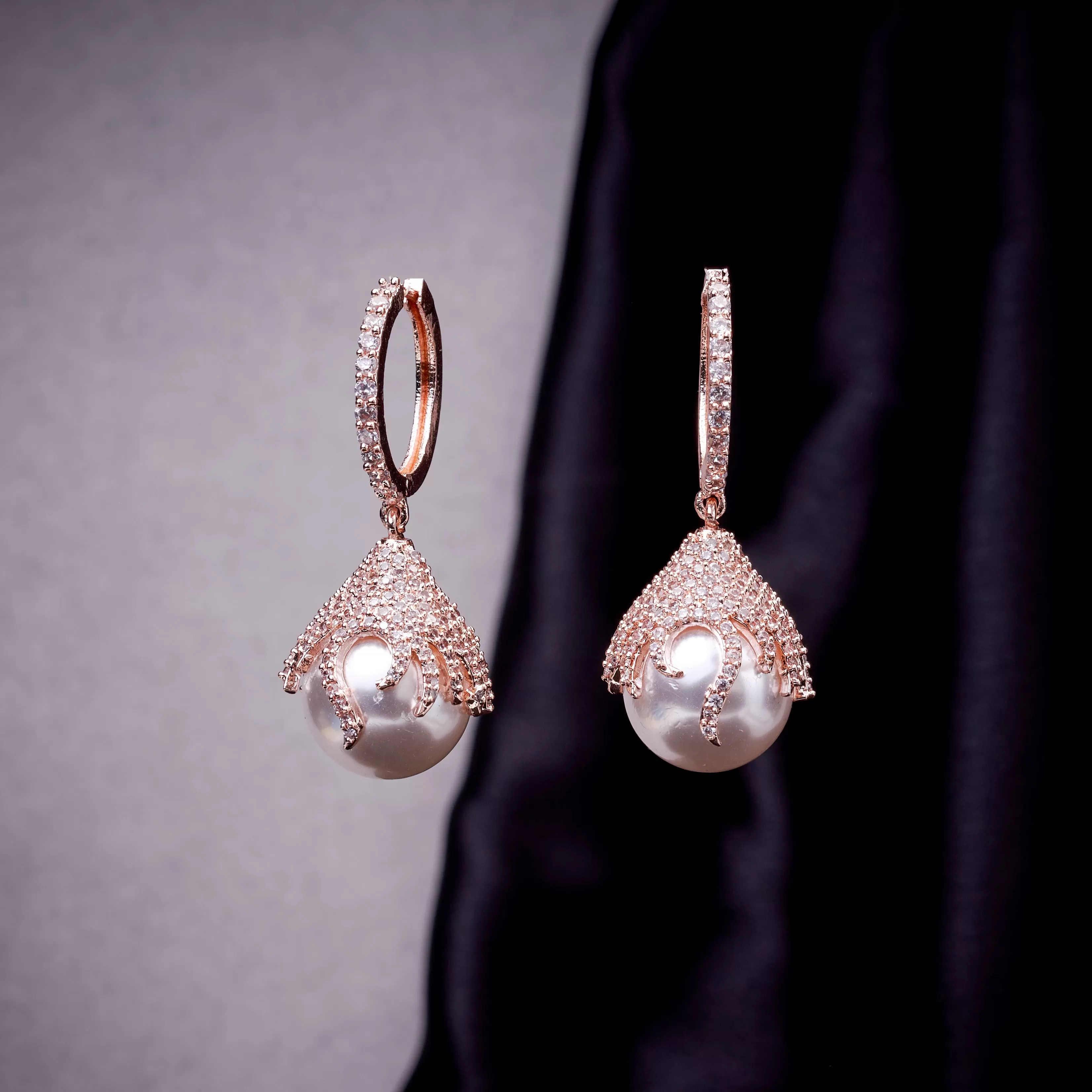 Rose Gold Gleam Earrings