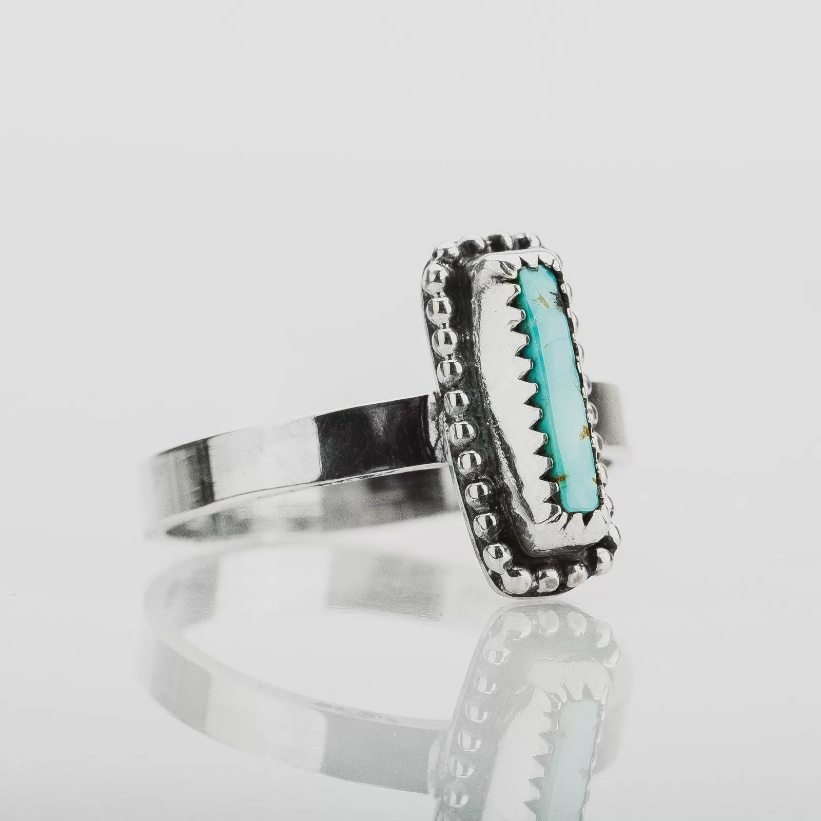 Size 8 Rectangle Royston Turquoise Gemstone Ring