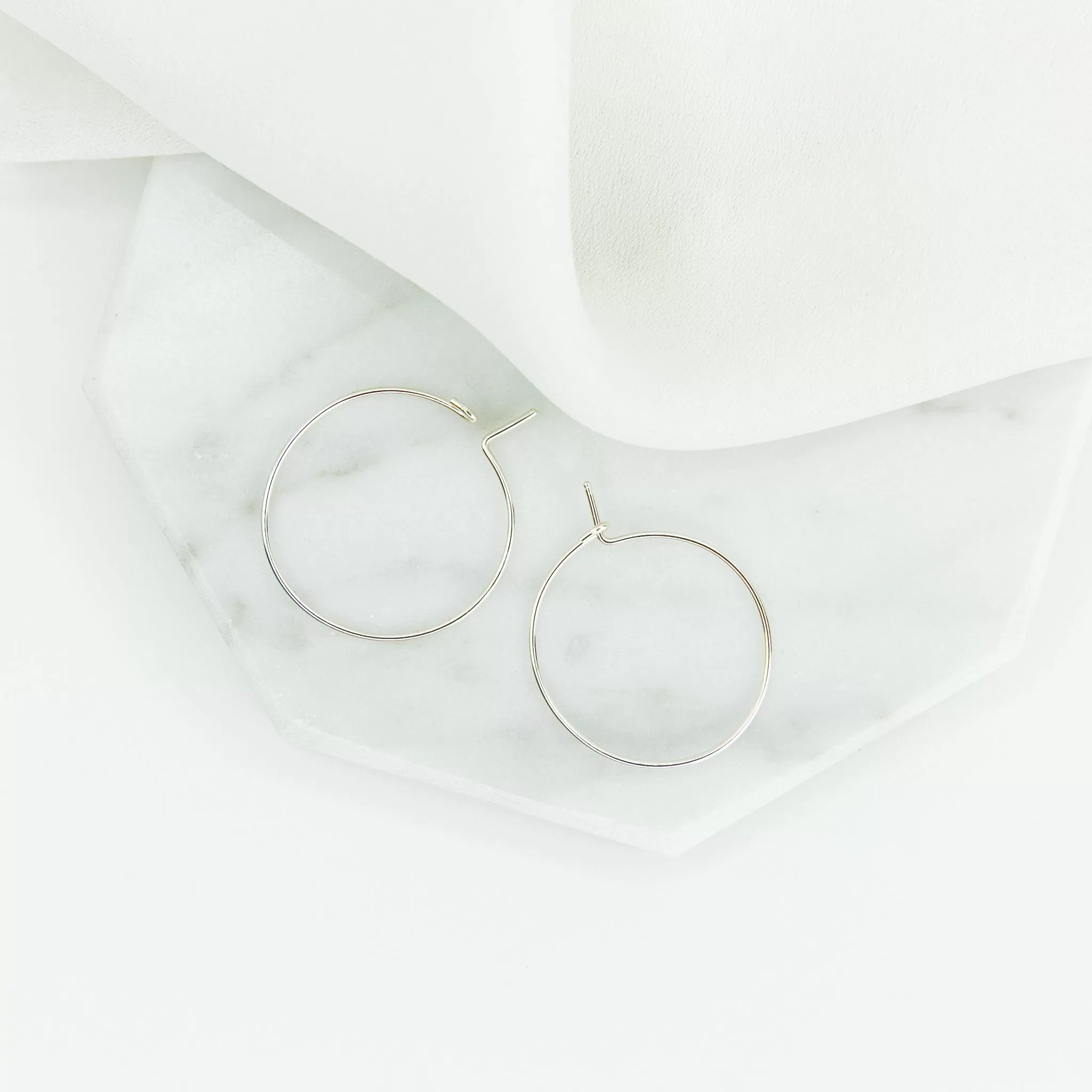 Weightless XS Hoops