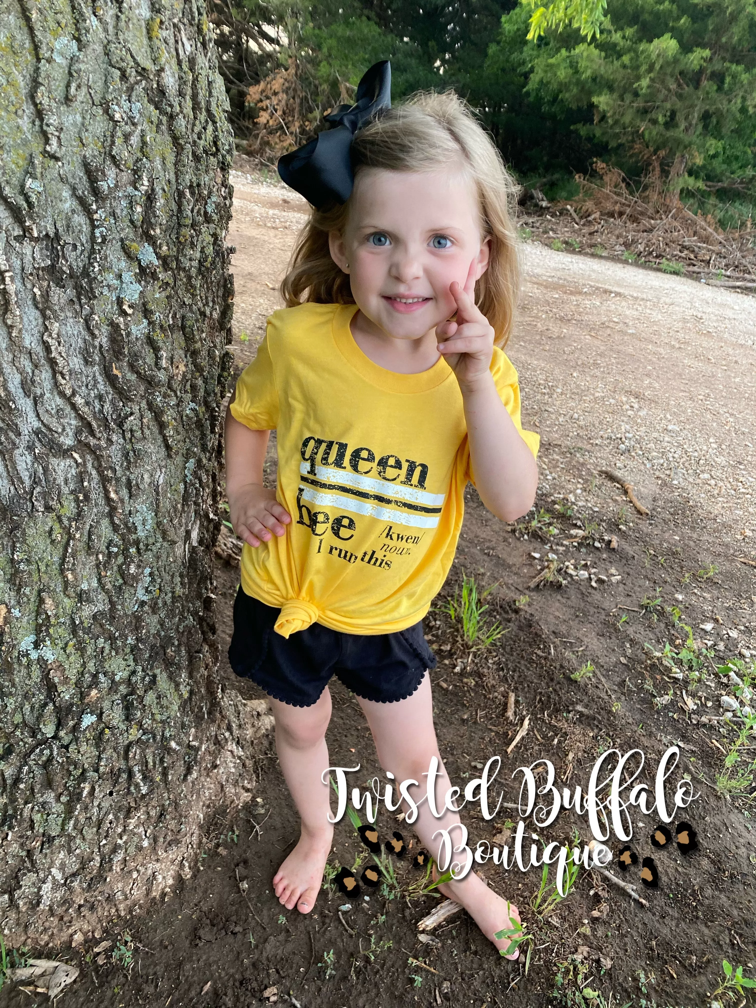 *Youth* {QUEEN BEE} Heather Yellow Gold Crew Neck Tee